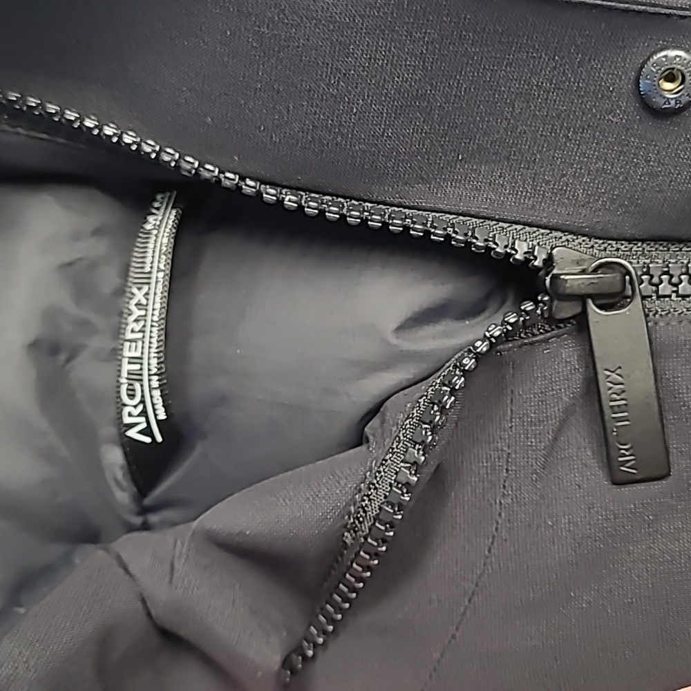 Arc'teryx Patera Parka Women's- Black- Season 2022 - Picture 4 of 12